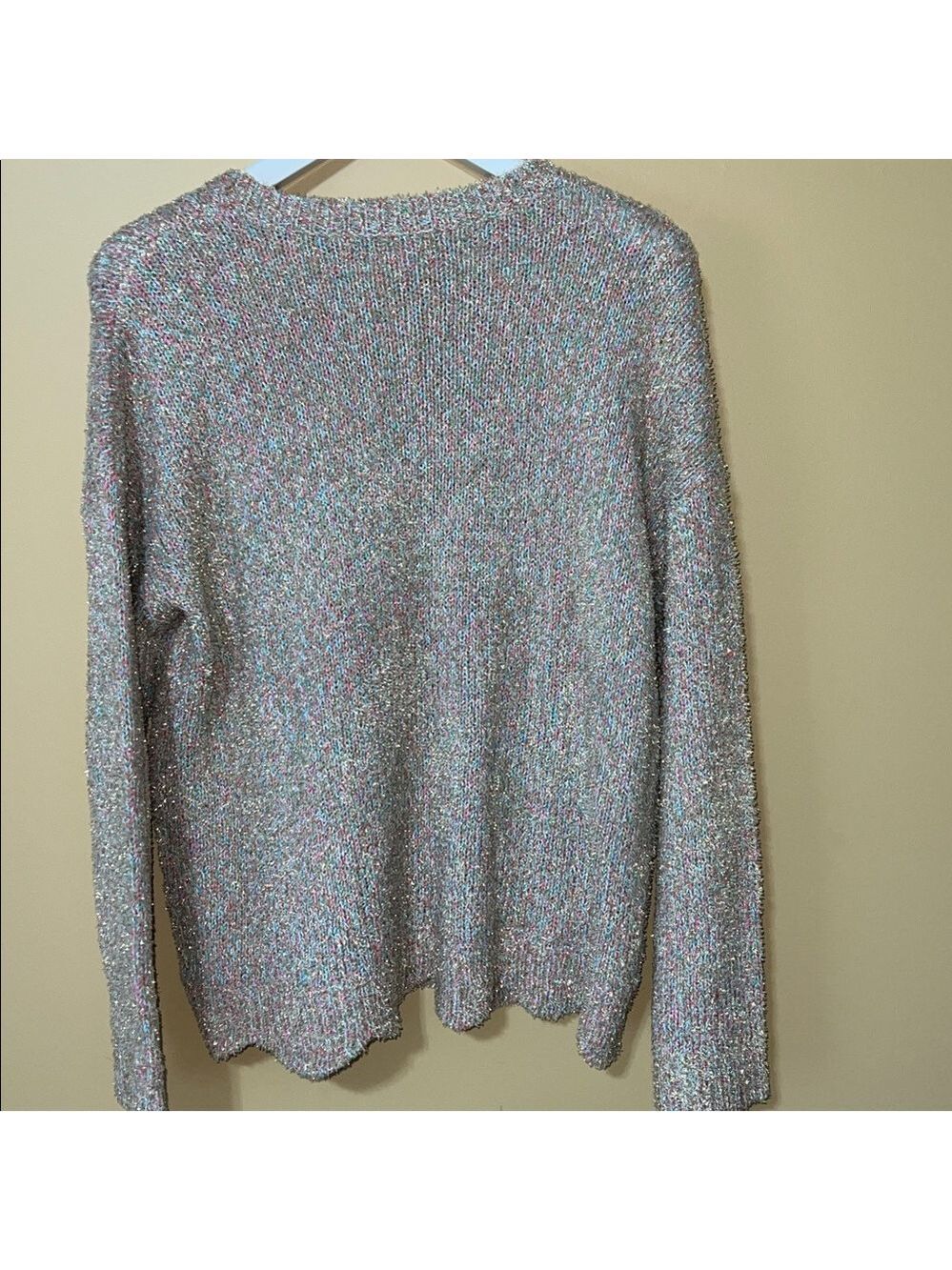 Lilly Pulitzer Gliana Sweater. Pastels with gold thread. NWT. XL - Picture 3 of 9